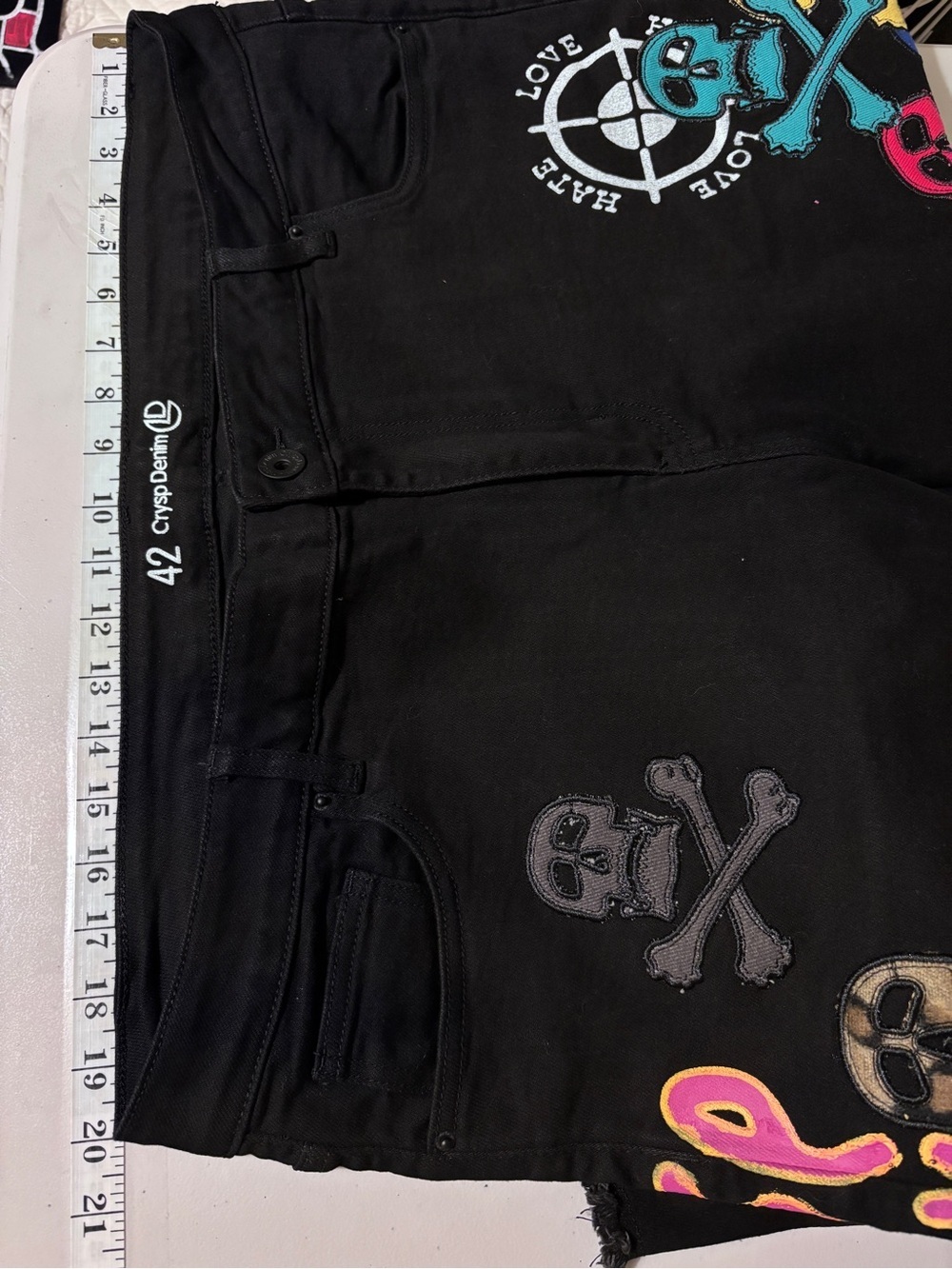 Crysp Denim Y2K Black Jorts Size 42 Ethmoid Skull Patch Jean Skinny Streetwear - Picture 6 of 11